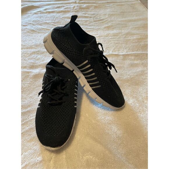 Lightweight Sock Style Sneakers - Picture 1 of 6